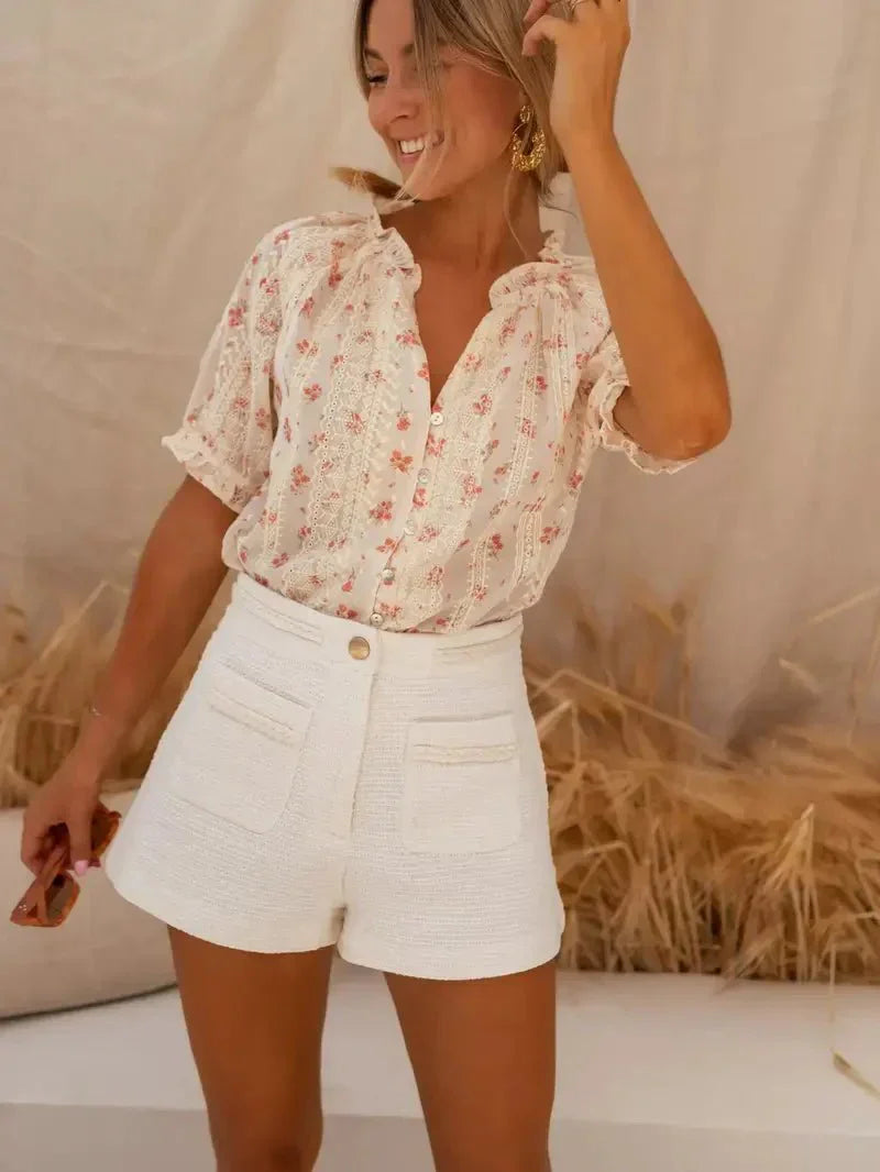 ELINA™ | Die florale Bluse